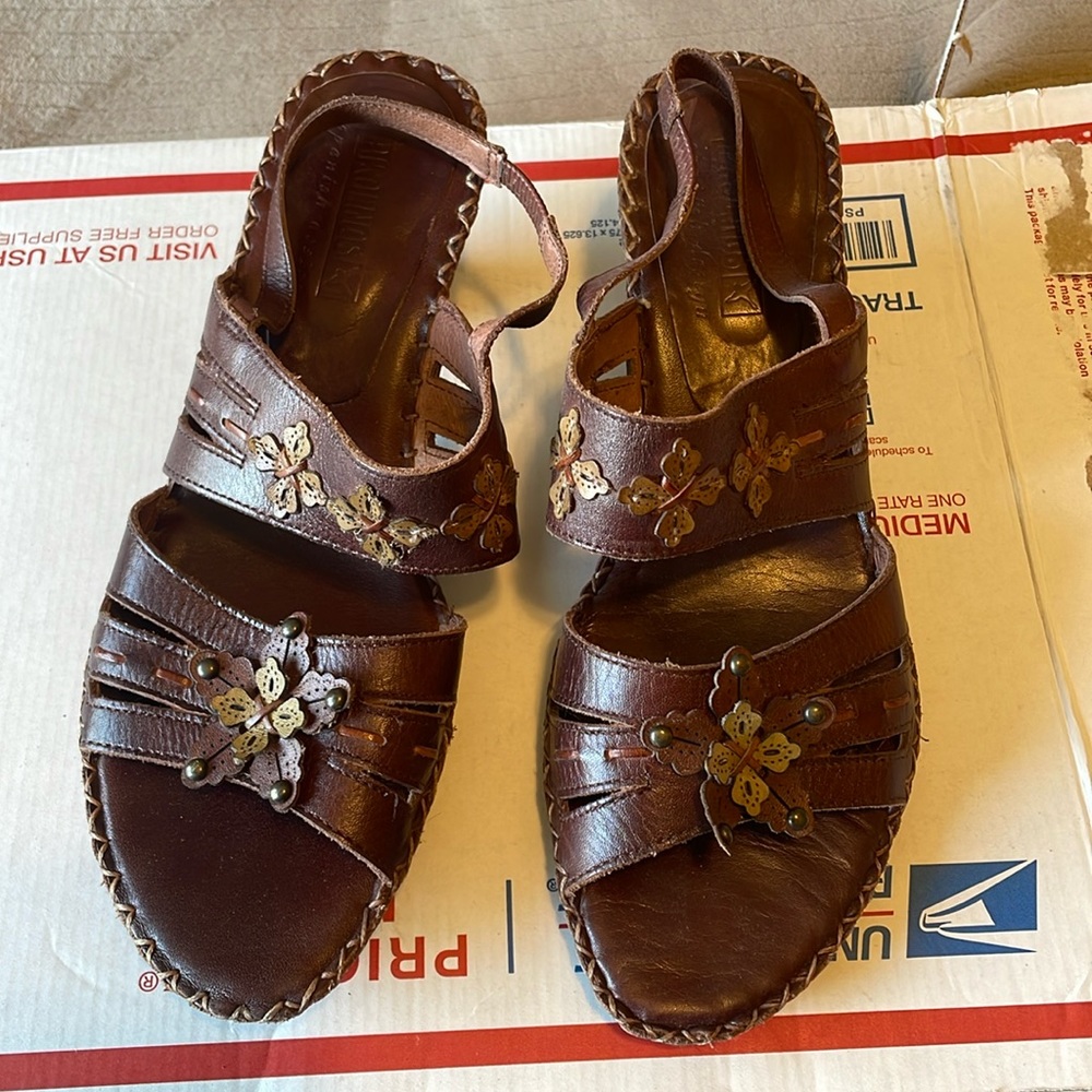 Pikolinos leather sandals EUC Size 39